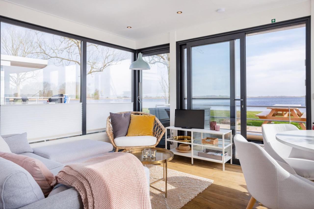 Welcome In - Houseboat Agua Dolce Met Tuin, Paviljoenwei 4, Sneek - Offingawier Esterno foto
