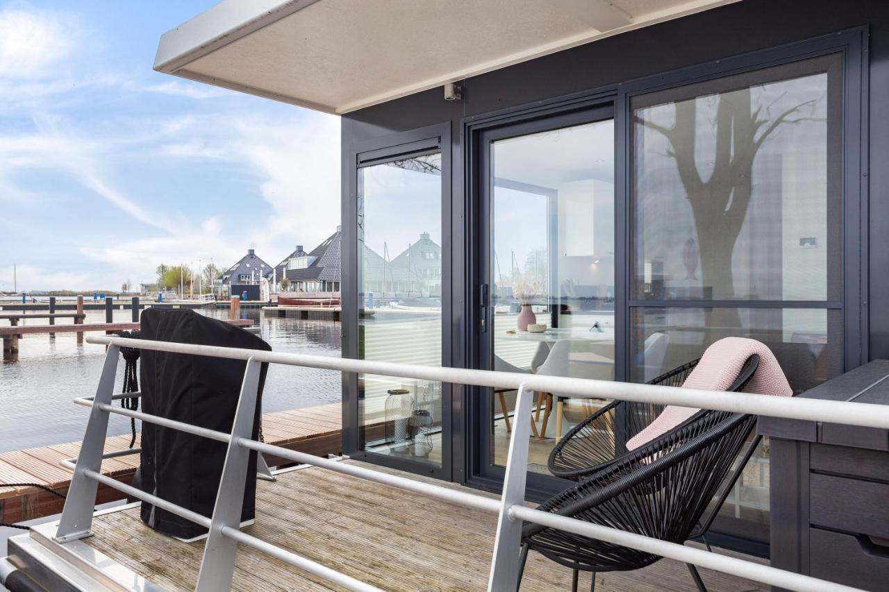 Welcome In - Houseboat Agua Dolce Met Tuin, Paviljoenwei 4, Sneek - Offingawier Esterno foto