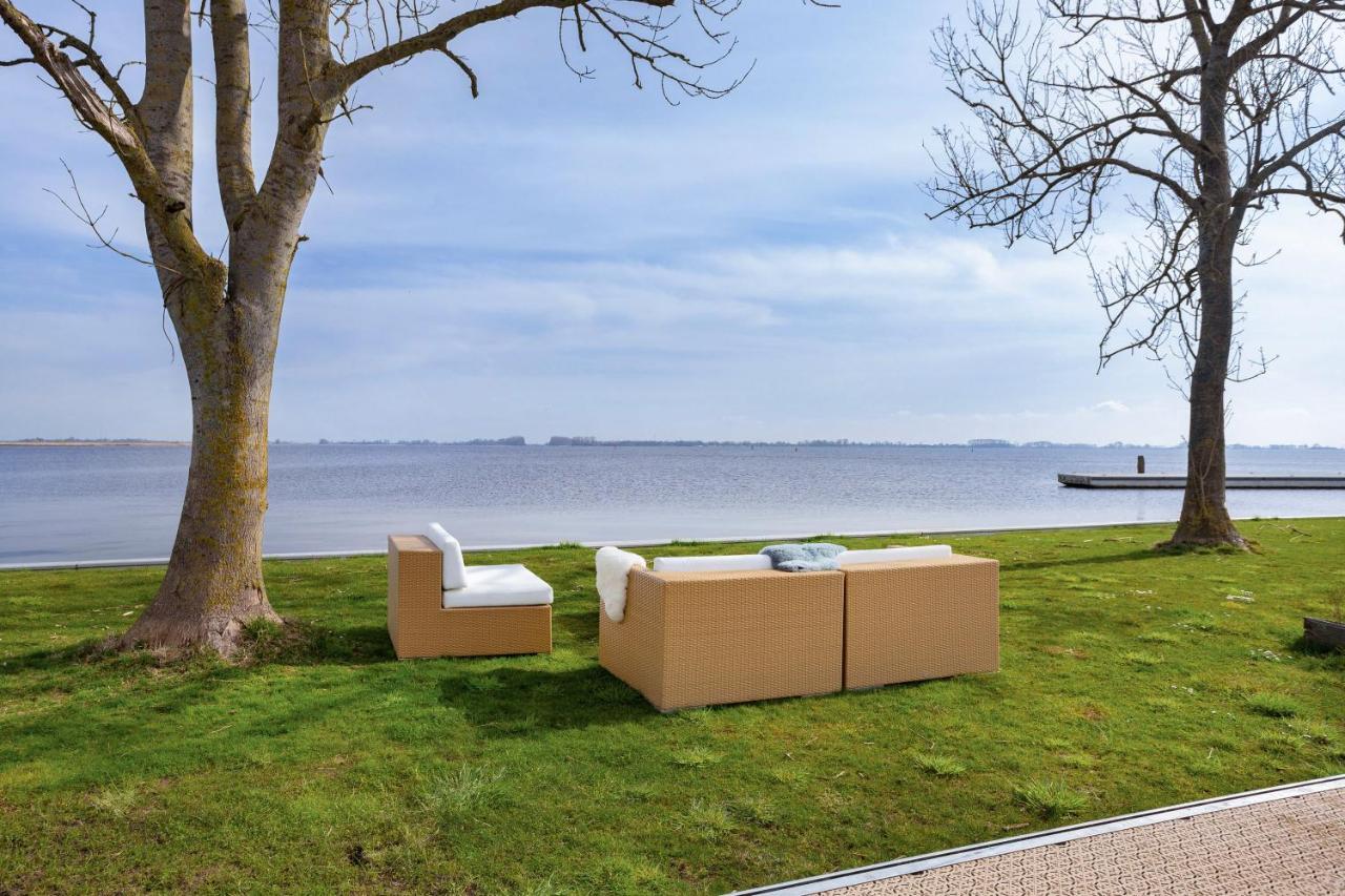 Welcome In - Houseboat Agua Dolce Met Tuin, Paviljoenwei 4, Sneek - Offingawier Esterno foto